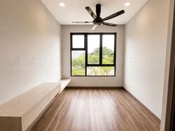 The Brownstone (D27), Condominium #568154801